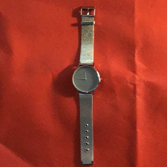 Geneva men’s Stainless Steel watch silver & Gray - Picture 2 of 6